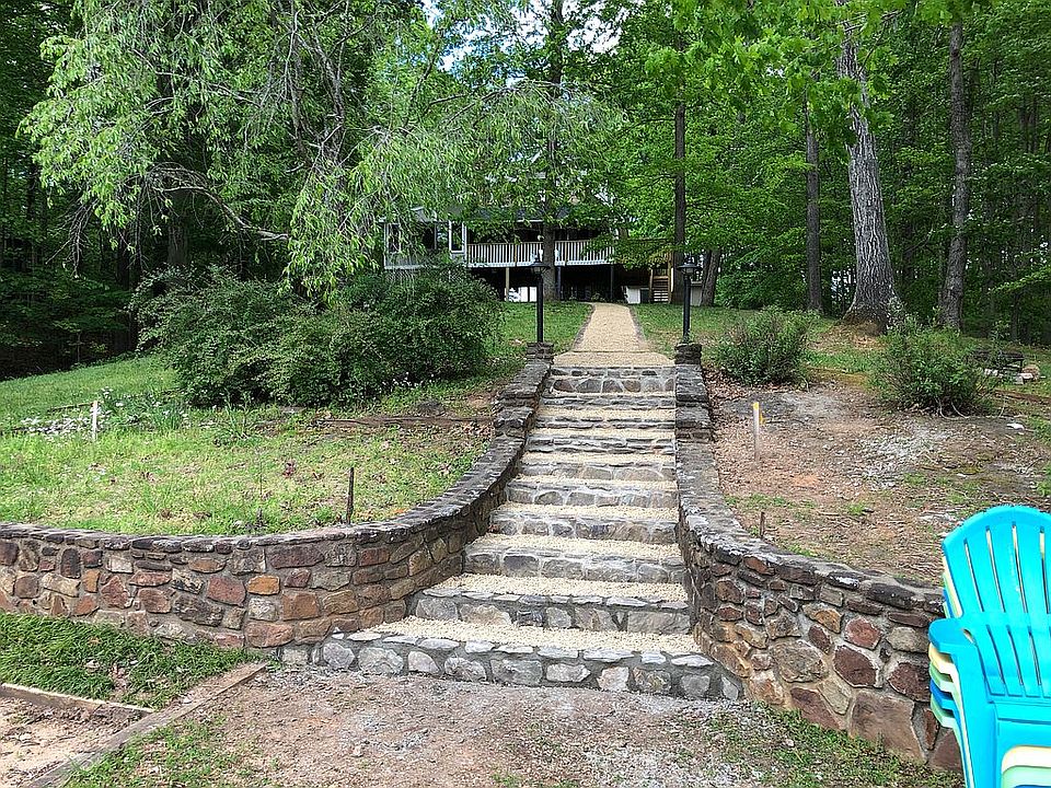 1st image of 1256 Rosewood Ln