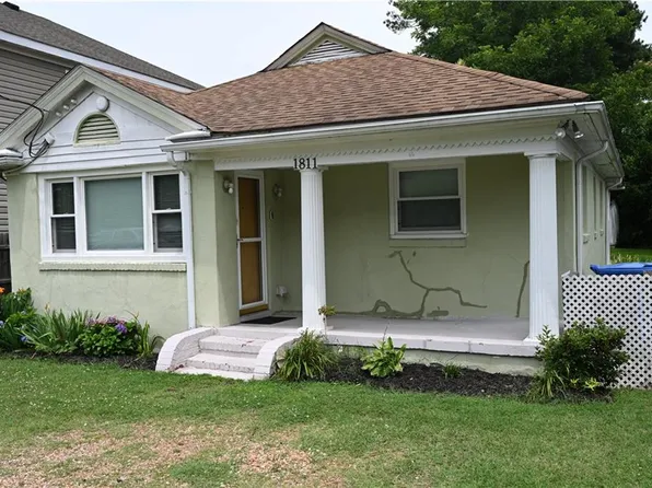1811 Hoover Ave, Chesapeake, VA 23324