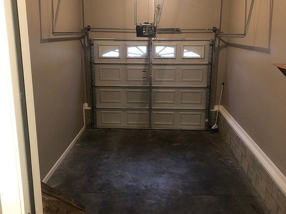 4th image of 845 Lynnwood Way #845A