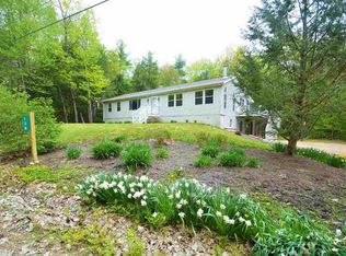 138 Holiday Lake Shore Dr, Barrington, NH 03825