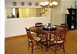 4th image of 428 Esplanade APT 301