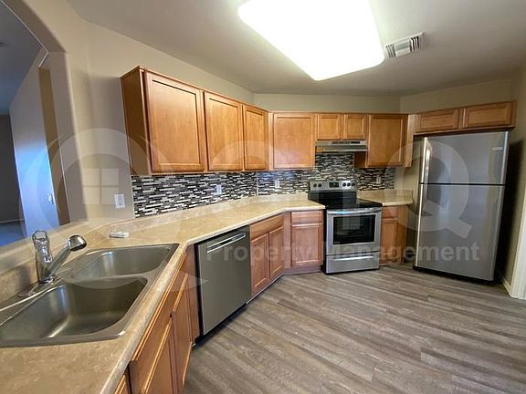 5th image of 4087 E Lushfield Dr #4