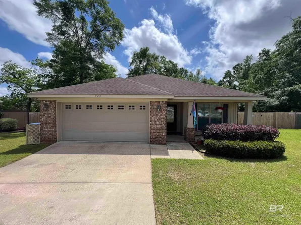 943 Parliament Ct, Mobile, AL 36695