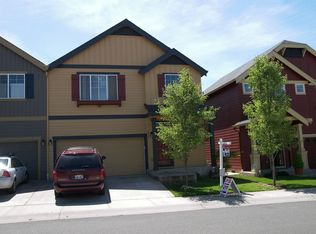 19725 SE 36th Way, Camas, WA 98607