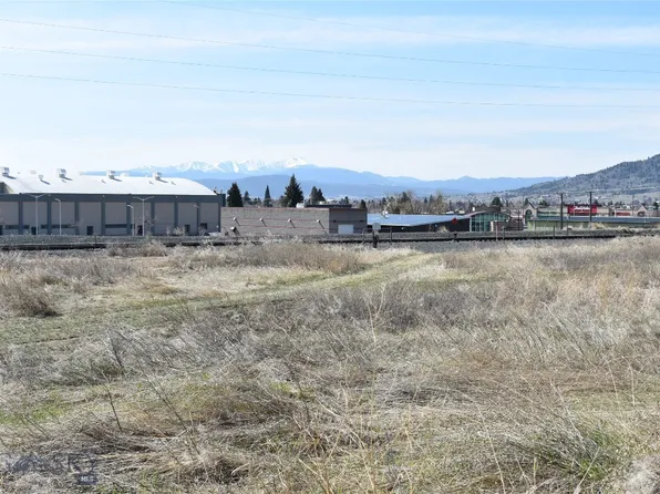 E 1st St, Butte, MT 59701