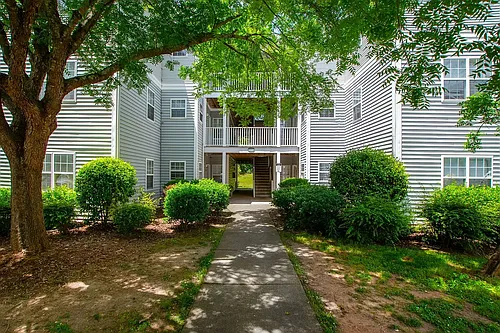 2100 Wolftech Ln #301-D Photo 1