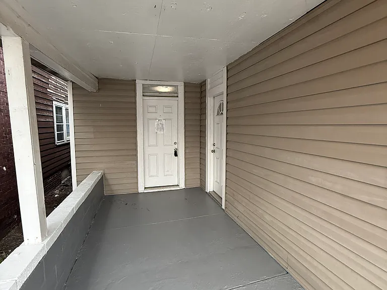 1512 English Ave — Photo 2