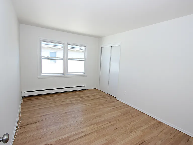 365 E 54th St #2 — Photo 13