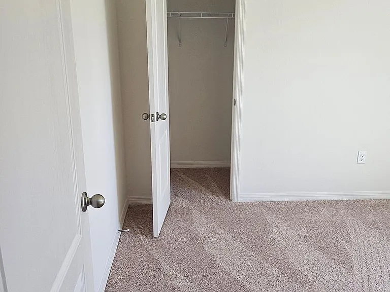 25 Radium Ln — Photo 15