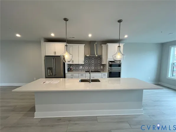 551 Munson Woods Walk, Henrico, VA 23233
