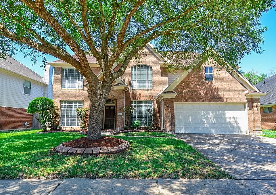 1st image of 15718 Brookwood Lake Pl