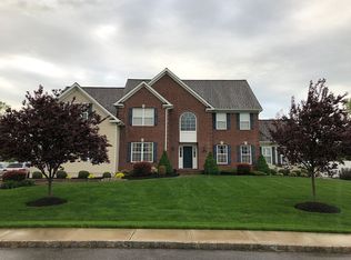 20 N View Dr, Hillsborough, NJ 08844