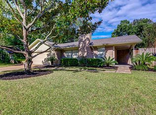 9330 Portal Dr, Houston, TX 77031