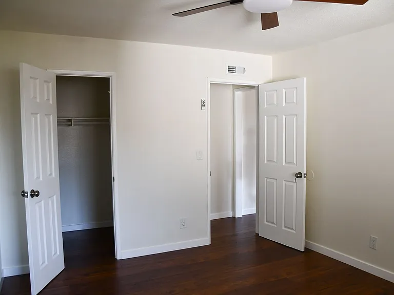 12071 Laguna St — Photo 16