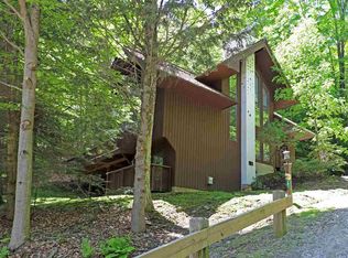 12 Snow Ln #5, Ludlow, VT 05149