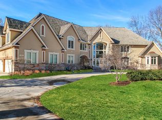 11022 Ayrshire Ct, Woodstock, IL 60098