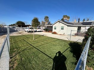924 4th St, Calimesa, CA 92320