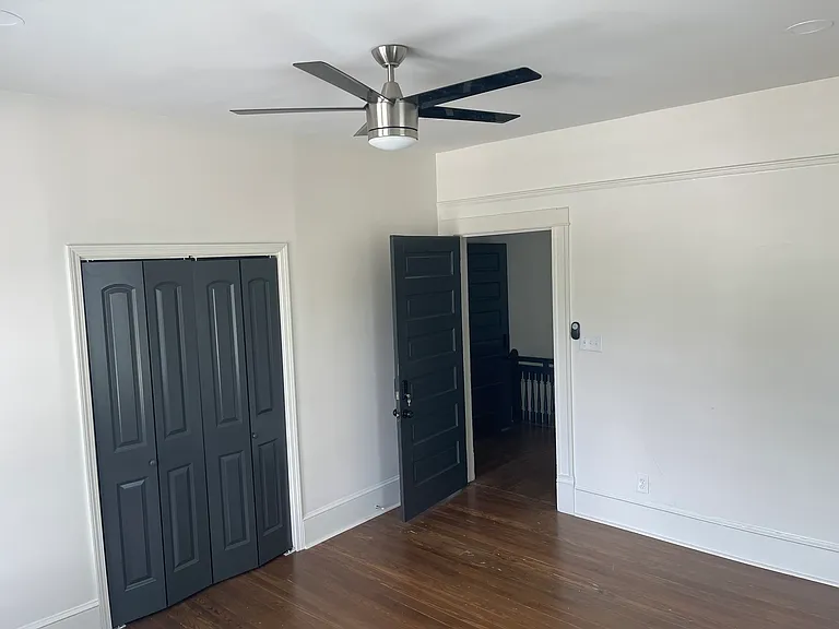 1340 Courtland Ave — Photo 21