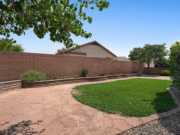224 Valle Alto Dr NE — Photo 39