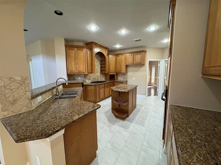 1412 Caine Hill Ct — Photo 9