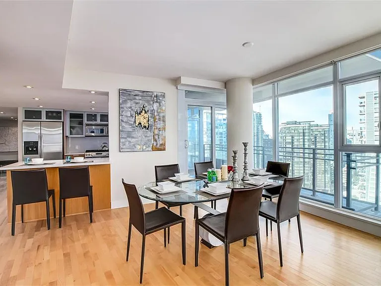 1205 Hastings St W #2402 — Photo 4