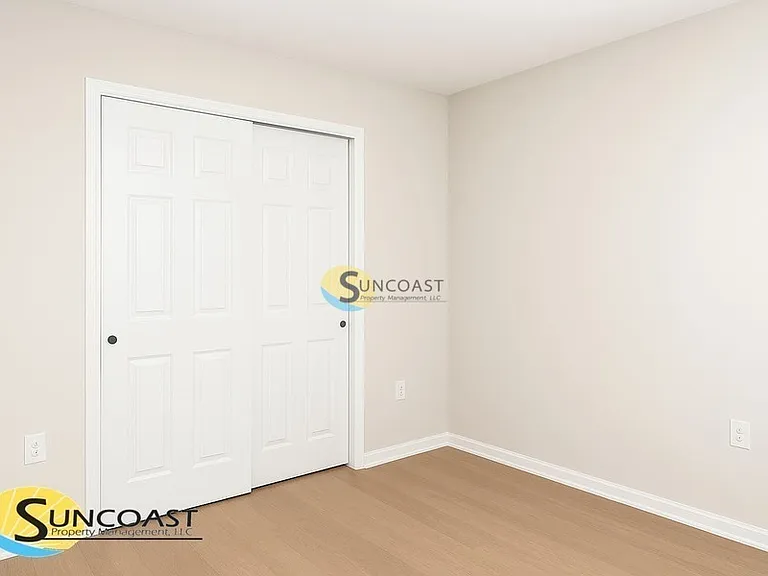 1545 Union St W — Photo 22