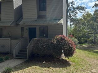 5453 Sombra Del Lago Dr #B, Tallahassee, FL 32303