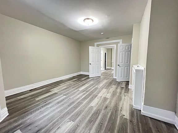 2nd image of 34 Vermont Ave #2