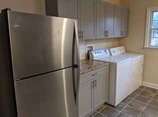 304 E Lake Dr APT B, Greensboro, NC 27401
