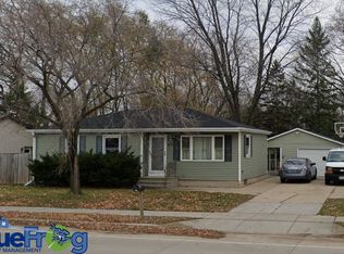 133 S Taylor St, Green Bay, WI 54303