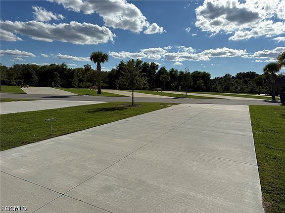 3rd image of 251 Horizon Rd