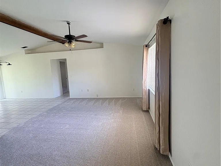 3709 SW 1st Pl — Photo 4