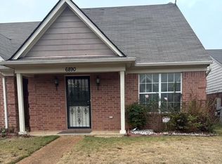 6890 Century Oaks Dr, Cordova, TN 38018