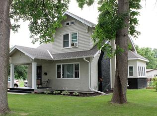 817 E 11th St, Spencer, IA 51301