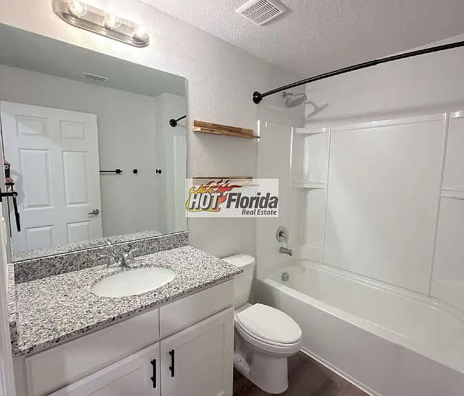 1388 Stone Ridge Cir — Photo 7
