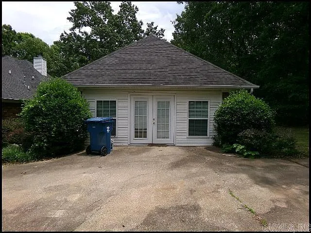 3225 Jean Cv — Photo 22