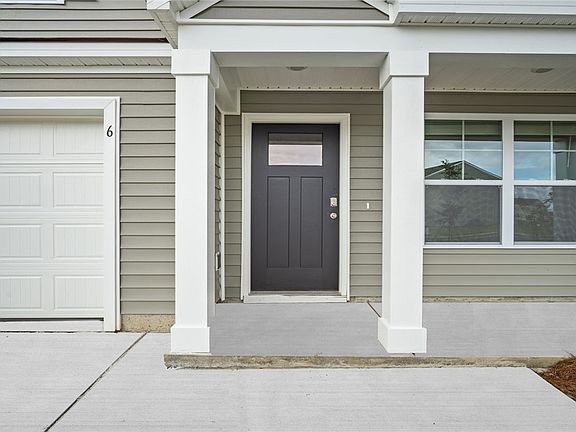 5th image of 211 Lakeside Drive