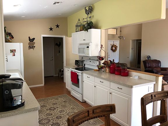 4th image of 13823 N 183rd Ave