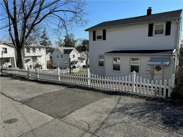 142 Bellevue Place, Yonkers, NY 10703