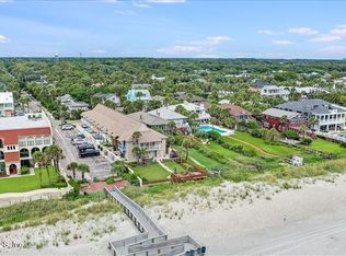 75 10th St, Atlantic Beach, FL 32233