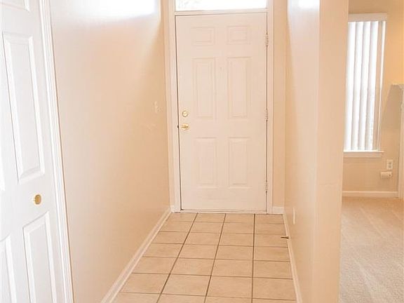 3rd image of 15472 Claremont Dr N