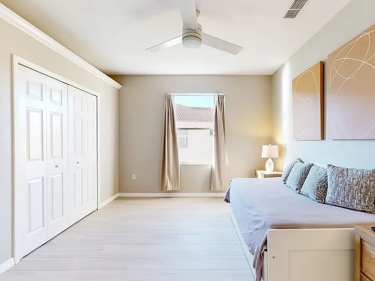 350 Robin Hood Cir #202 — Photo 20