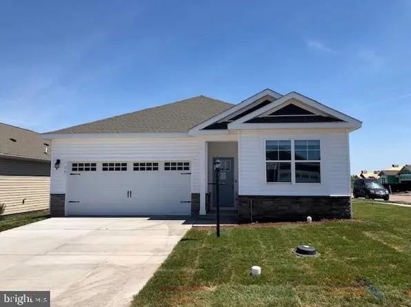 66 Chokeberry Way, Gettysburg, PA 17325