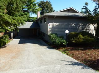 13516 95th Ave NE, Kirkland, WA 98034