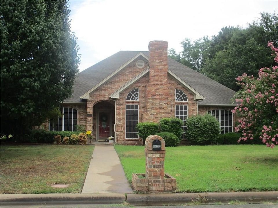1st image of 10901 Trafalgar Dr
