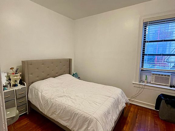 3rd image of 33-09 31st Ave #1E