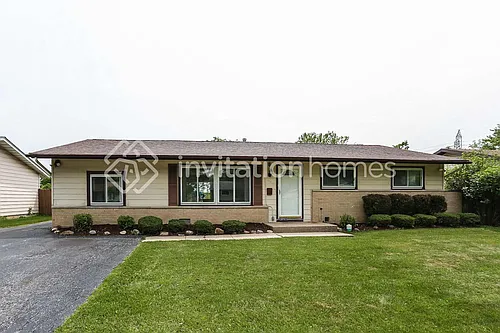 137 Shadywood Ln Photo 1