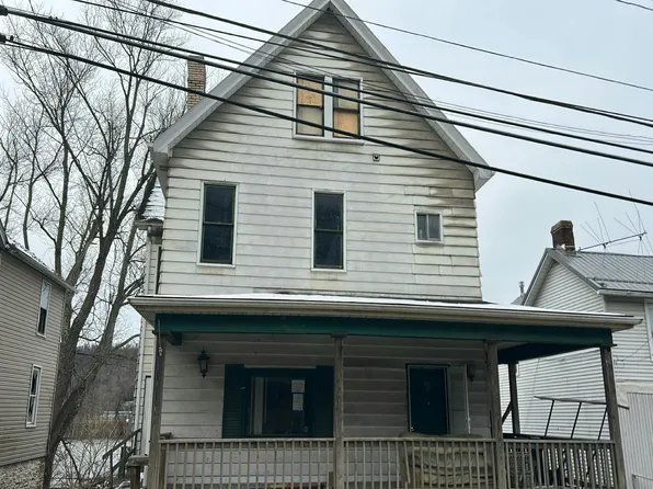 436 2nd St, Fayette City, PA 15438