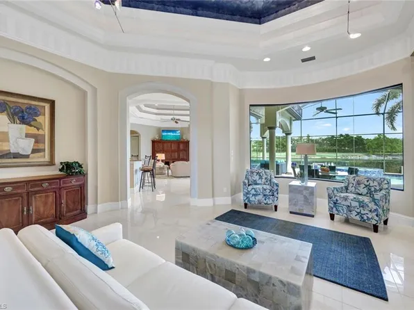 10550 Glen Lakes DR, ESTERO, FL 34135