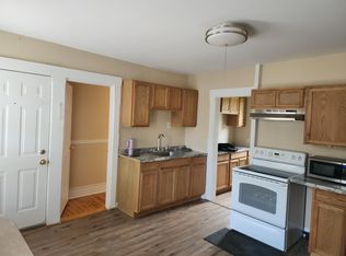 18 William St #1, Fitchburg, MA 01420